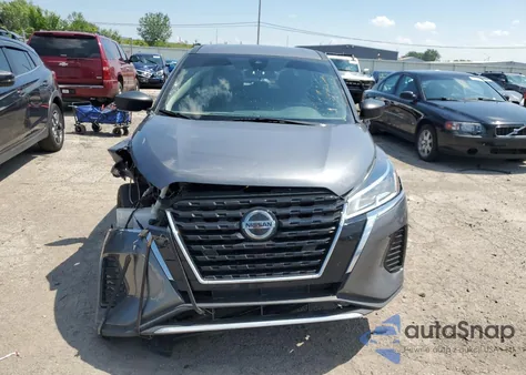 2021 Nissan Kicks S z USA, uszkodzony, nr VIN 3N1CP5BV2ML504138